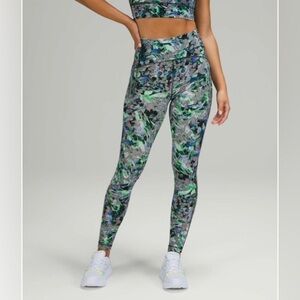Lululemon Swift Speed High-Rise Tight size 2 EUC